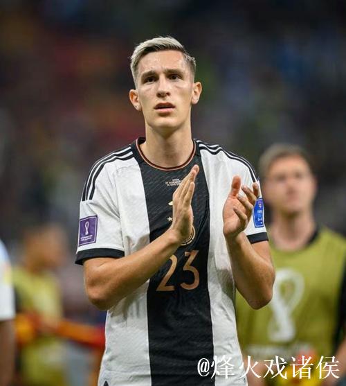 施洛特贝克：今天的失利令人遗憾，药厂逆风翻盘