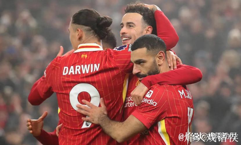 曼城维拉连胜紧逼阿森纳 利物浦切尔西曼联抢四激烈